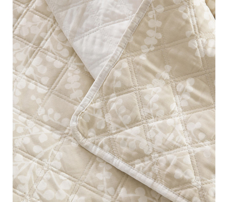 Martha Stewart Branches Beige/White Cotton Queen Quilt Set — View 7