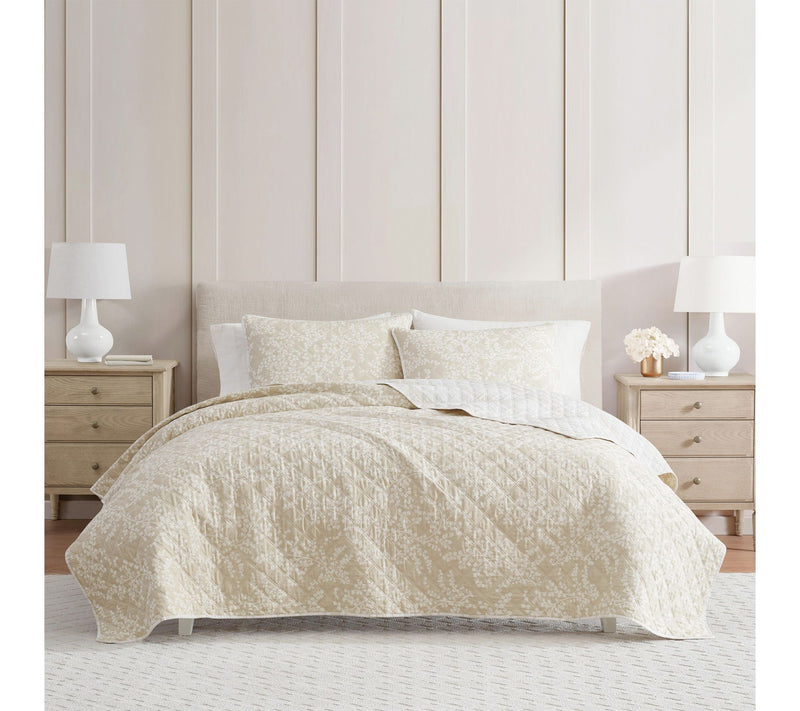 Martha Stewart Branches Beige/White Cotton Queen Quilt Set — View 3