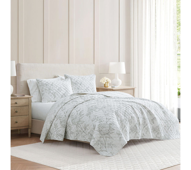 Martha Stewart Vine Flora Green Cotton King Quilt Set — Main view
