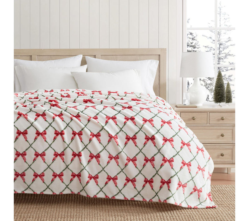 Martha Stewart Emma Bow White/Red/Green Plush 60"X70" Throw — View 2
