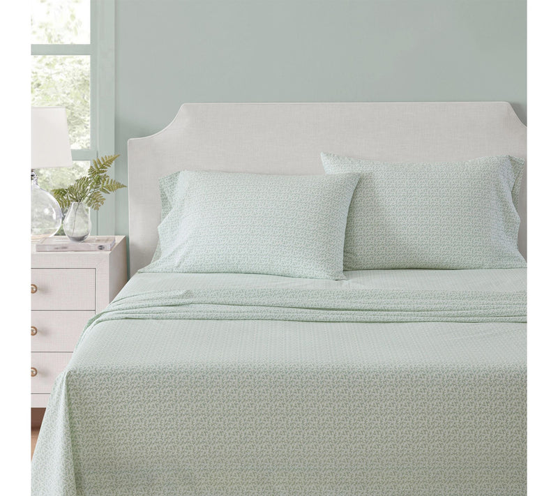 Martha Stewart Leaves White/Green Cotton King Sheet Set — Main view