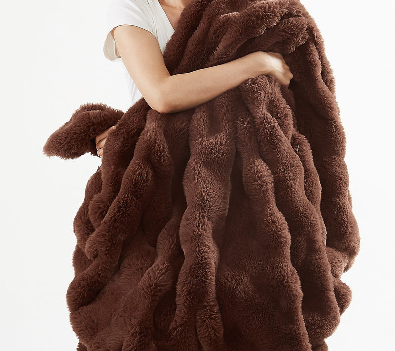 Brooklyn Loom Bubble Rabbit Faux Fur 50x70 Throw — View 2