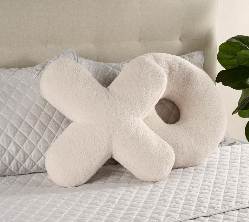 Set of 2 18" Boucle XO Pillows by Mally Roncal — View 6