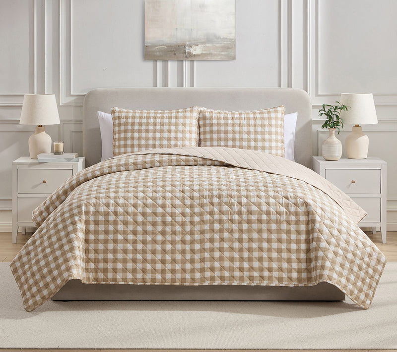 VCNY Home Gingham Microfiber Quilt Set, King — Main view
