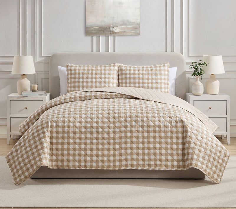 VCNY Home Gingham Microfiber Quilt Set, Twin — Main view