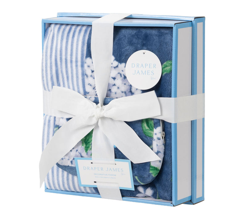 Draper James Reversible 60x70 Velvetsoft Throw — View 2