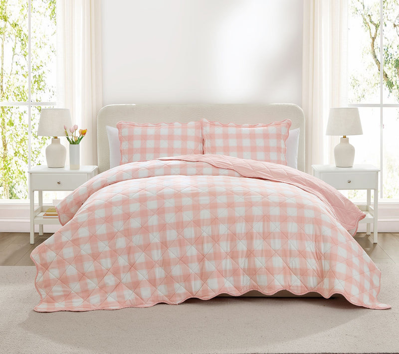 Hallmark Checkered Bliss 3-Piece Scalloped Quilt Set, King — View 9