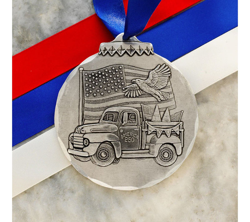 Wendell August 250 Years of American Spirit Ornament — View 4