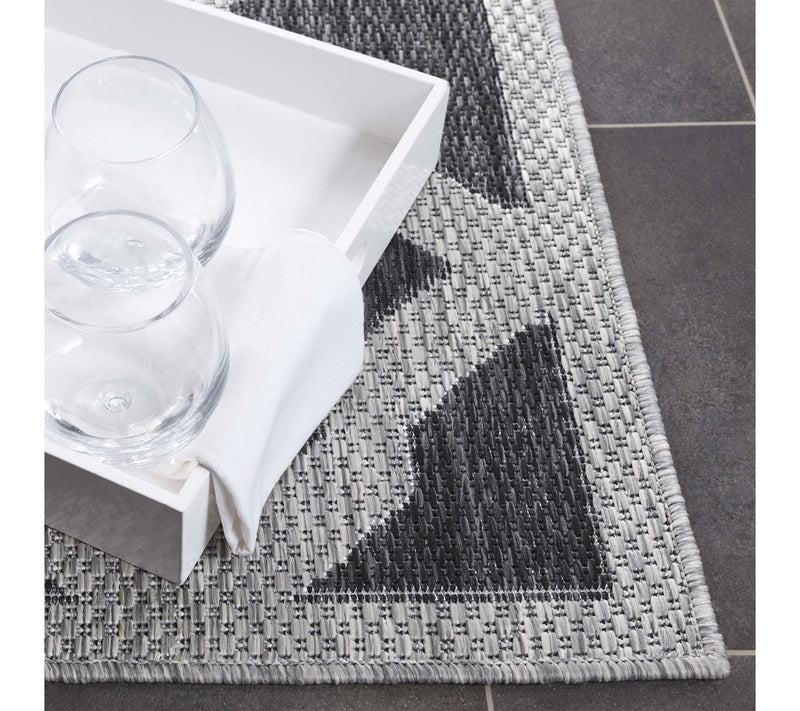 Beach House Urban 2'-2" x 6' Outdoor Rug by Valerie — View 3