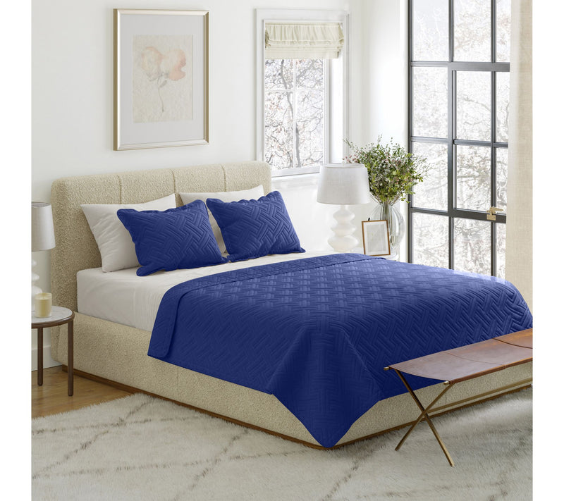 Lavish Home 3-Piece King Lightweight Quilt Bedding Set — View 6