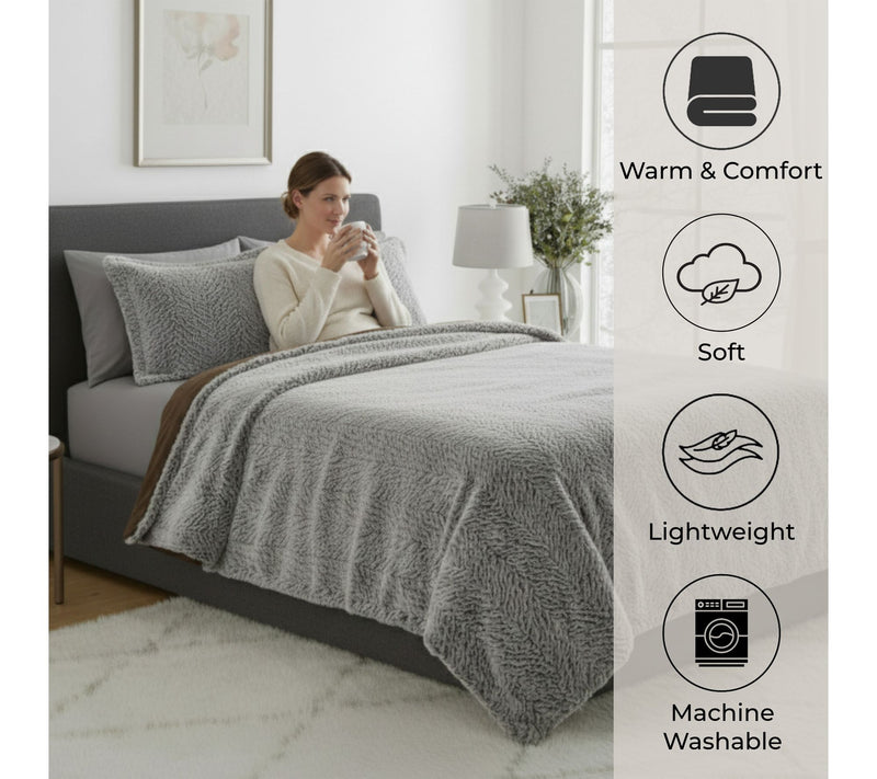 Lavish Home 3-Piece Mink-Style Faux Fur King Comforter Set — View 4