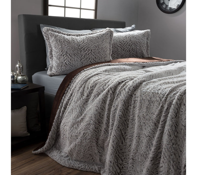 Lavish Home 3-Piece Mink-Style Faux Fur King Comforter Set — View 5
