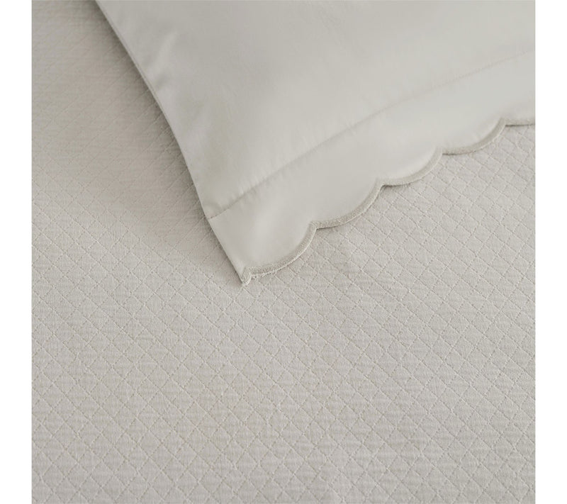Martha Stewart Sign. Scallop Grey Cotton Rich King Duvet Set — View 4