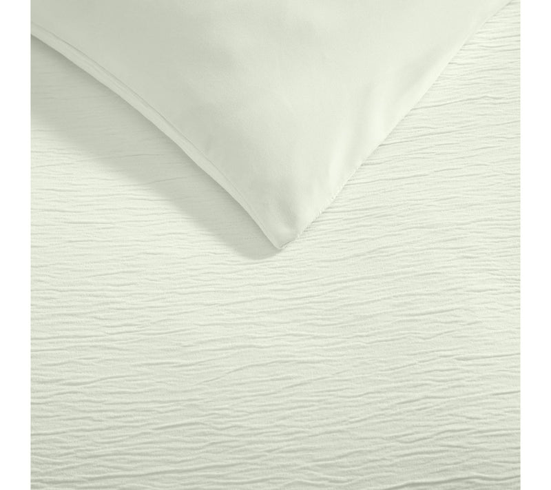 Laura Ashley Crinkle Green Woven Gauze Queen Duvet Set — View 4