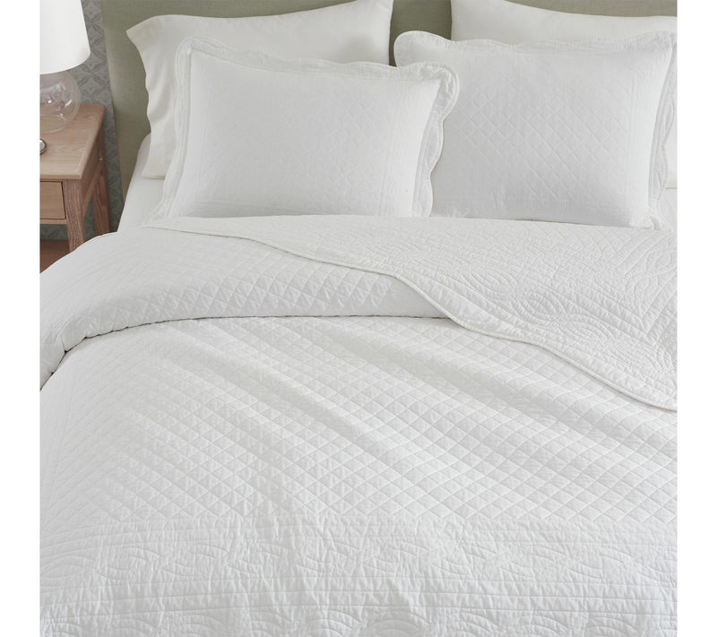 Martha Stewart Vintage Scallop White Cotton Twin Quilt Set — View 3