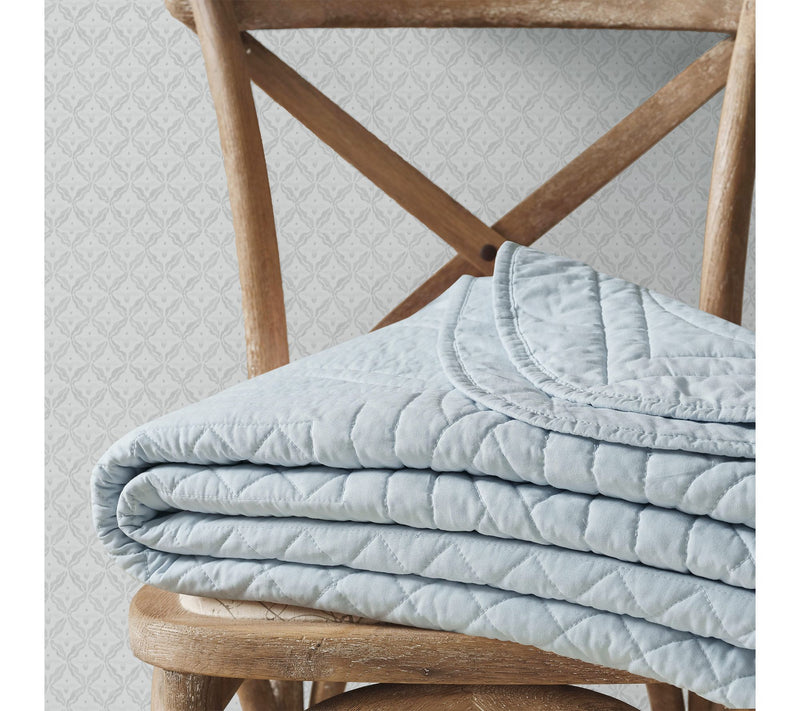 Martha Stewart Vintage Scallop Blue Cotton Ki ng Quilt Set — View 8