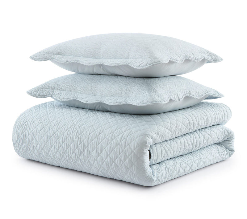Martha Stewart Vintage Scallop Blue Cotton Ki ng Quilt Set — View 2