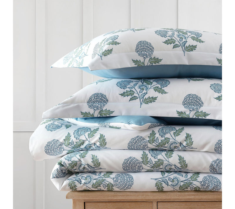 Martha Everyday Boho Floral Reversible Blue Full Bedding Set — View 2