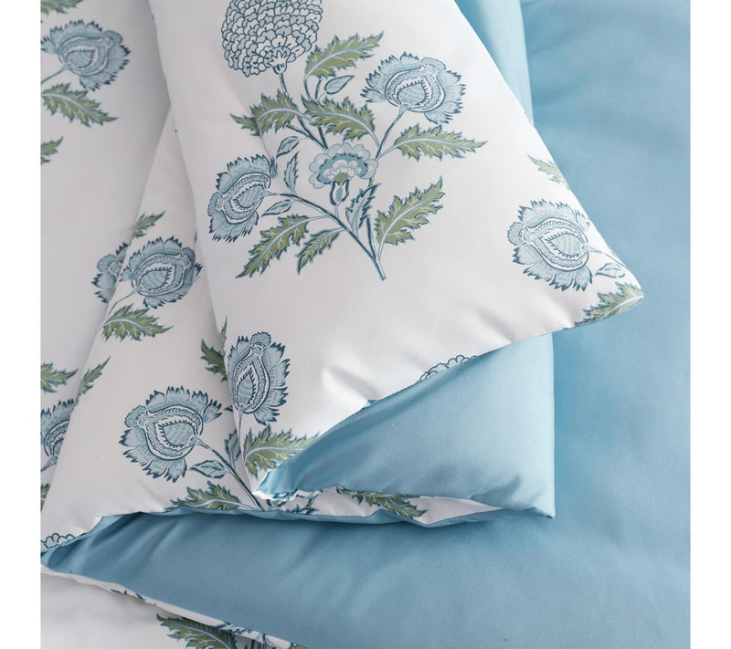 Martha Everyday Boho Floral Reversible Blue Full Bedding Set — View 7