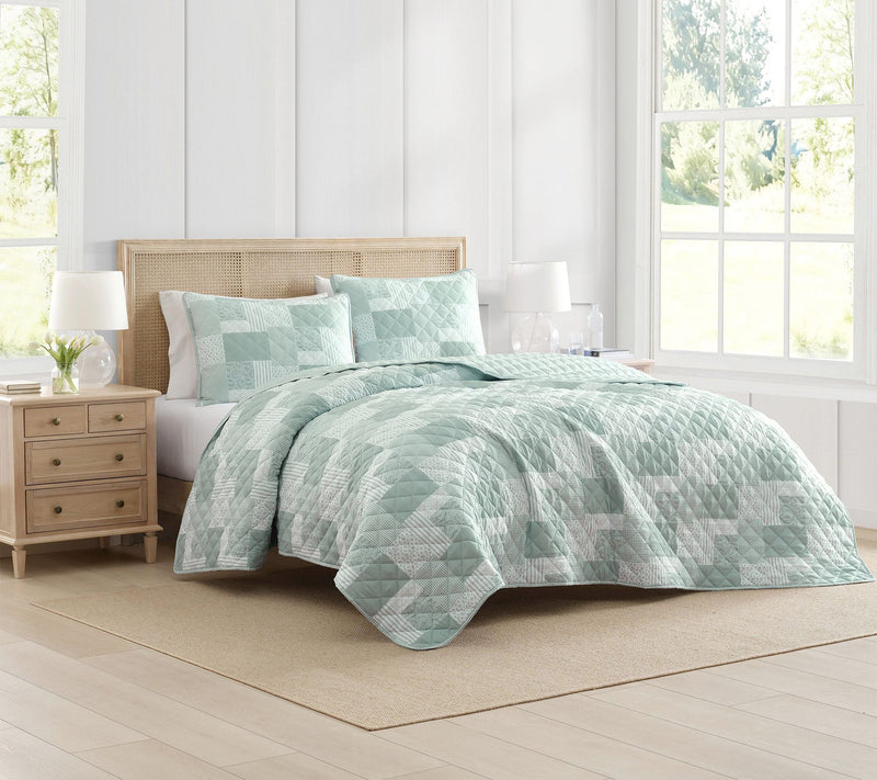 Martha Everyday Piper Patchwork Reversible Green TW Quilt Set — View 10