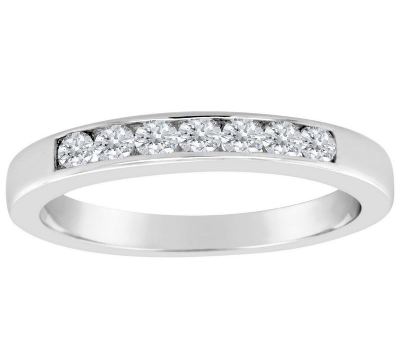 Affinity 1/3 ct tw 7-Stone Diam ond Channel Ban d Ring, 14K Gol — Main view