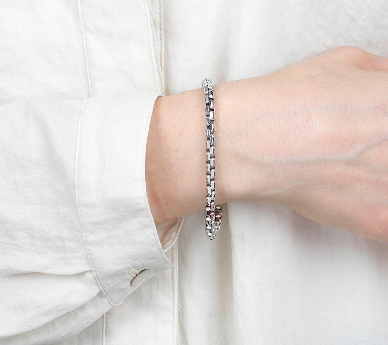 Italian Gold 8" Round Box Chain Bracelet, 14 K10.5g — View 7