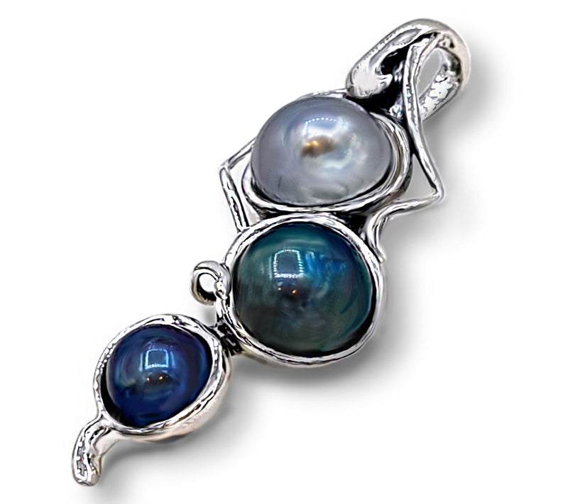 Hagit Sterling Silver Cultured Pearl Pod DesignPendant — View 10