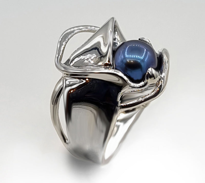 Hagit Sterling Silver Cultured Pearl Envelope Ring — View 4