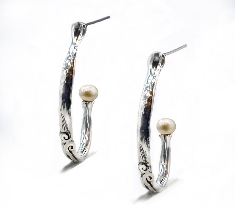 Hagit Sterling Silver Cultured Pearl Hammered Hoop Earrings — View 9