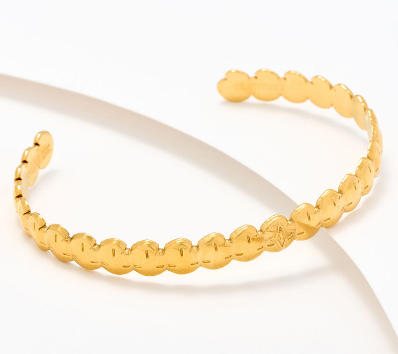 Valencia Key x Kerstin Lindquist Sand Dollar Cuff — Main view
