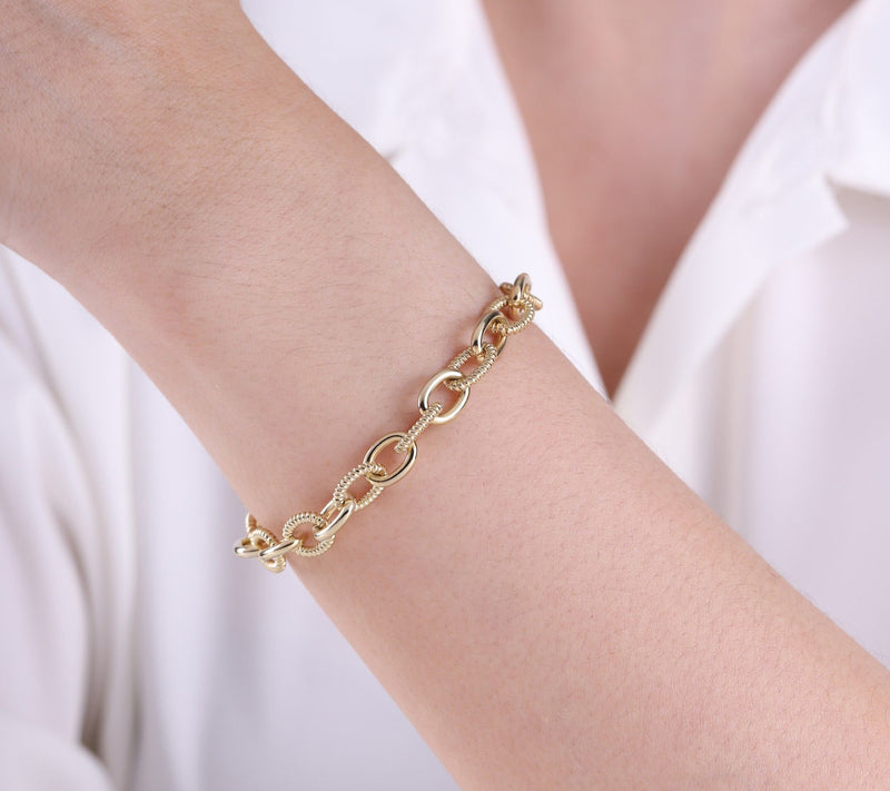 Ariva 18K Gold Clad Oval Link Bracelet — View 4