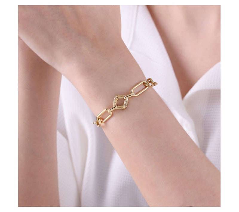 Ariva 18K Gold Clad Isla Paperclip Link Bracelet — View 3