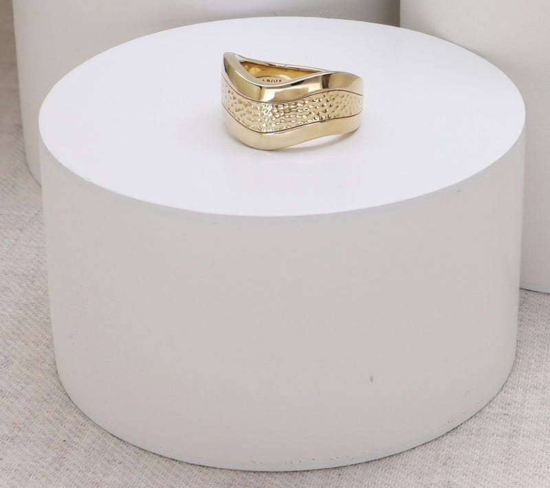 Ariva 18K Gold Clad Hammered Wave Band Ring — View 4