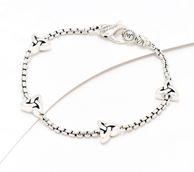 JAI Ireland Sterling Silver Symbols of Love 2.7mm Box Chain Bracelet, 12.2g — Main view
