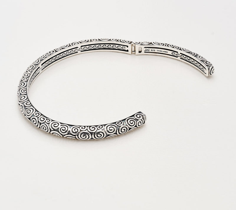 JAI Ireland Sterling Silver 5mm Textured Cuff, 16.7g — View 3