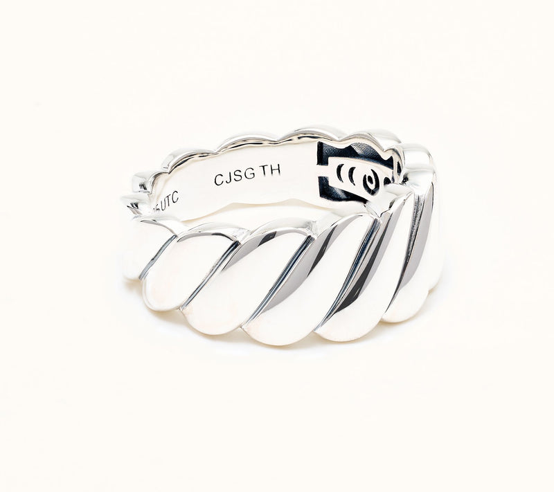 Christian James by Scott Grimes Sterling Silver San Marco Graduated Band — Main view