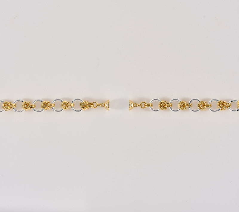 UltraFine 950 Circle Link Magnetic Closure Bracelet — View 9