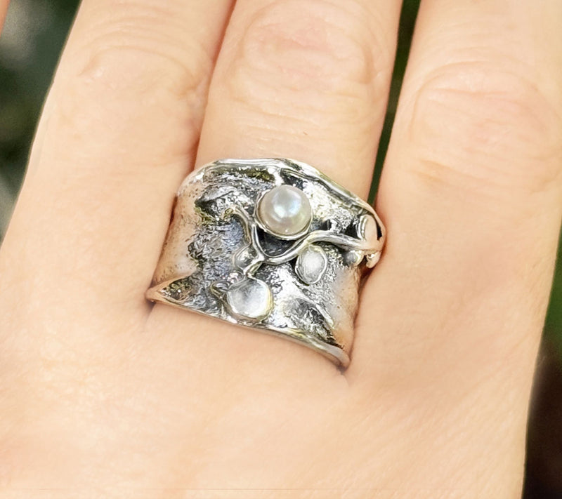 Hagit Sterling Silver Cultured Pearl Graceful 'Ivy' Ring — View 6