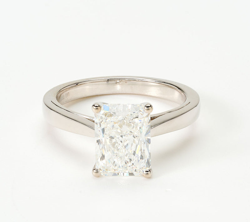 Fire Light Lab Grown Diamond Radiant 3 cttw Ring, 14k Gold — Main view