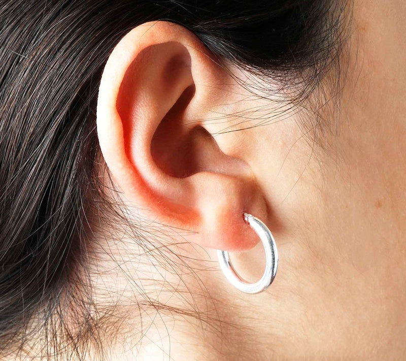 UltraFine Silver 3/4" Round Polished Hoop Earrings — View 3