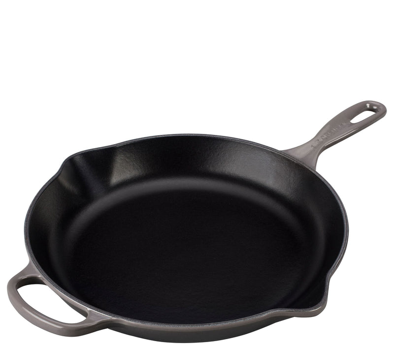 Le Creuset 11-3/4" Signature Skillet — View 24