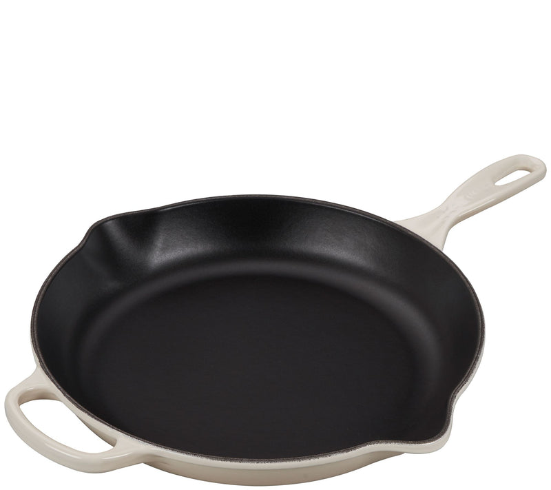 Le Creuset 11-3/4" Signature Skillet — View 32