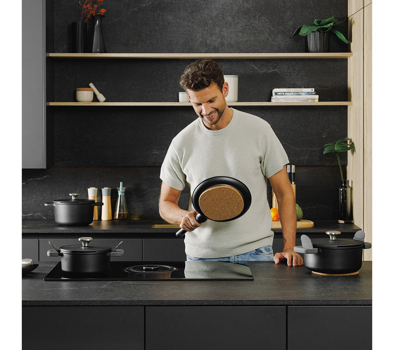 BergHOFF Phantom Nonstick Ceramic 10" Pancake Pan, Recycled — View 7