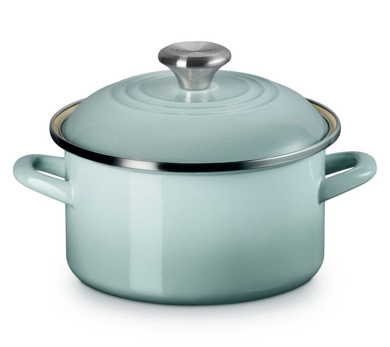 Le Creuset 3.8 qt. Petite Stockpot — Main view