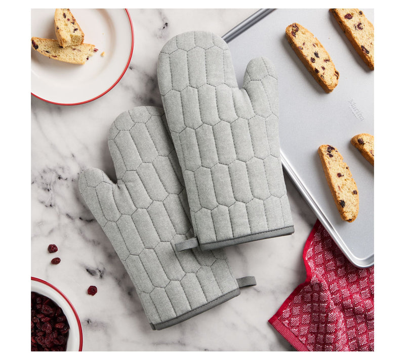 MARTHA STEWART Honeycomb Quilted Chambray OvenMitt 2-Pack Set — View 2
