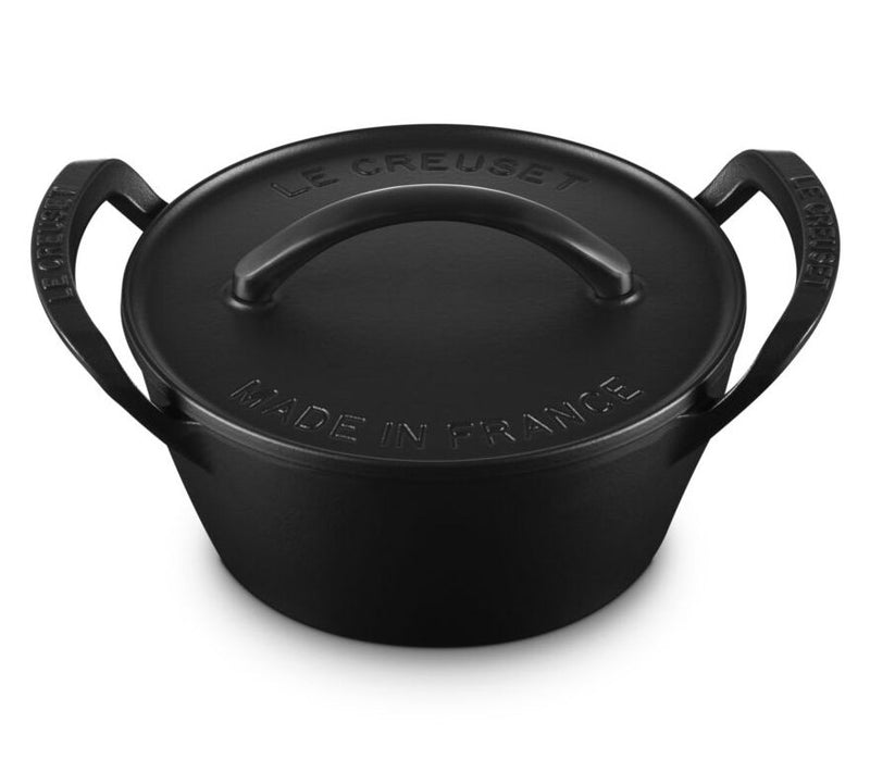 Le Creuset 4.5 qt. Alpine Outdoor Round Dutch Oven — Main view