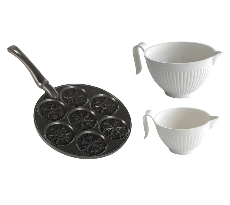 Nordic Ware Snowflake Pancake Pan & Bowls Set — Main view