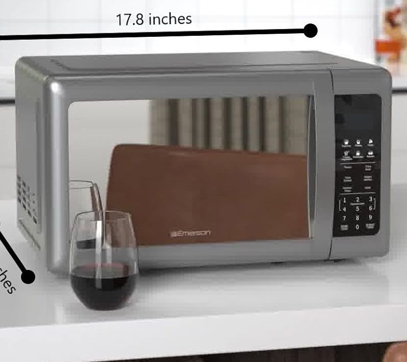 Emerson 0.7 Cu Ft 700W Touch Control Mirror Finish Microwave — View 6