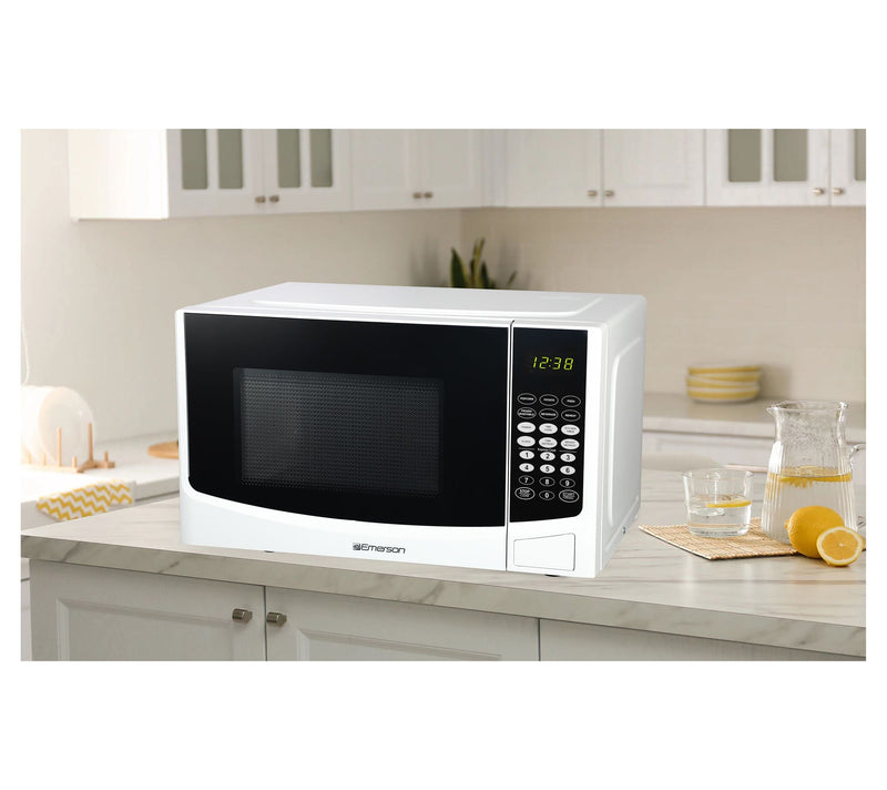 Emerson 0.9 CU. FT. 900-W Touch Control Microwave Oven — View 7