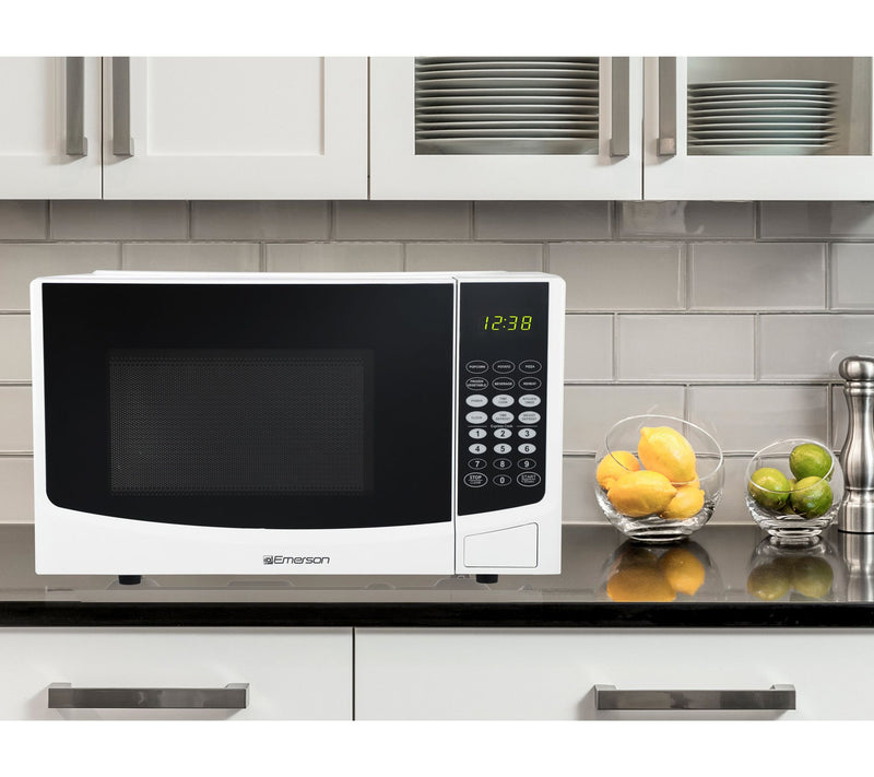 Emerson 0.9 CU. FT. 900-W Touch Control Microwave Oven — View 6